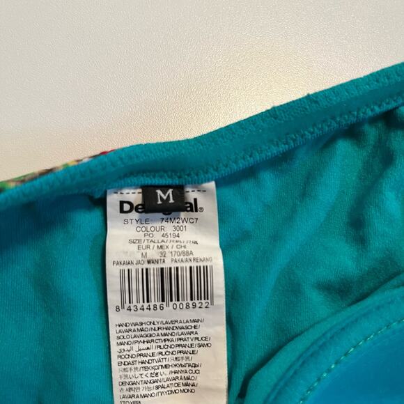 Desigual One Piece Swimsuit Size M Tropical Removable Straps Flowers Birds - Picture 5 of 12